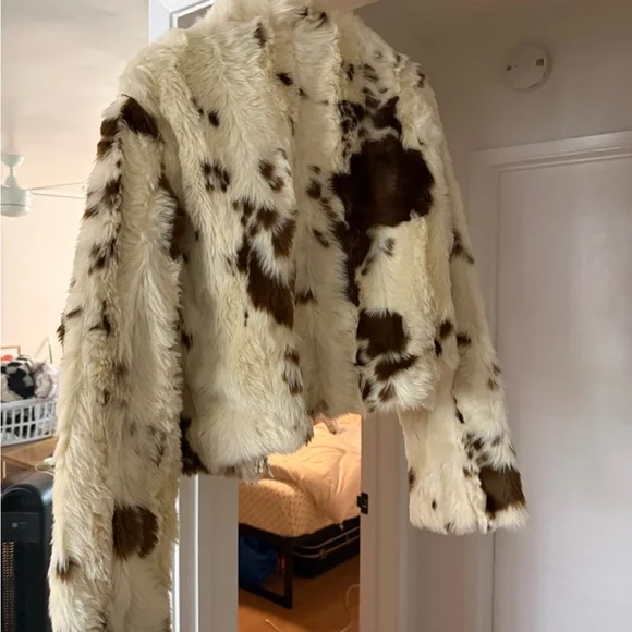 Zara Cream and Brown Cropped Faux Fur Jacket - Picture 4 of 4